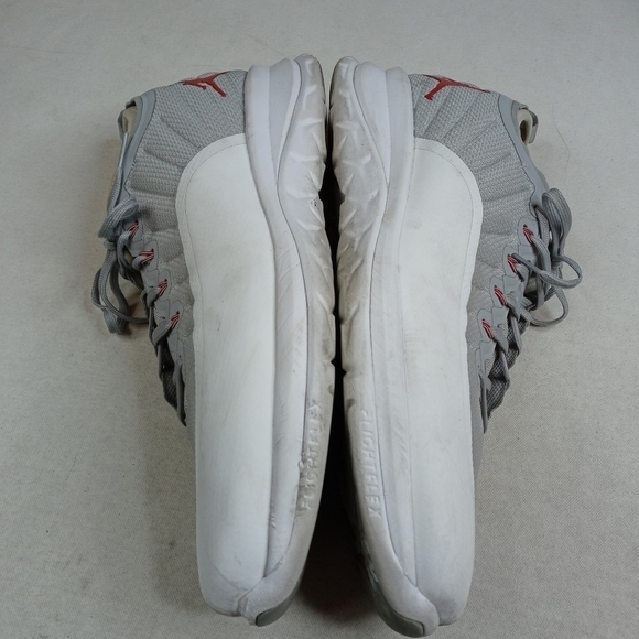Nike Jordan Trainer. White 881463-008 Size 13. 318 main image 4
